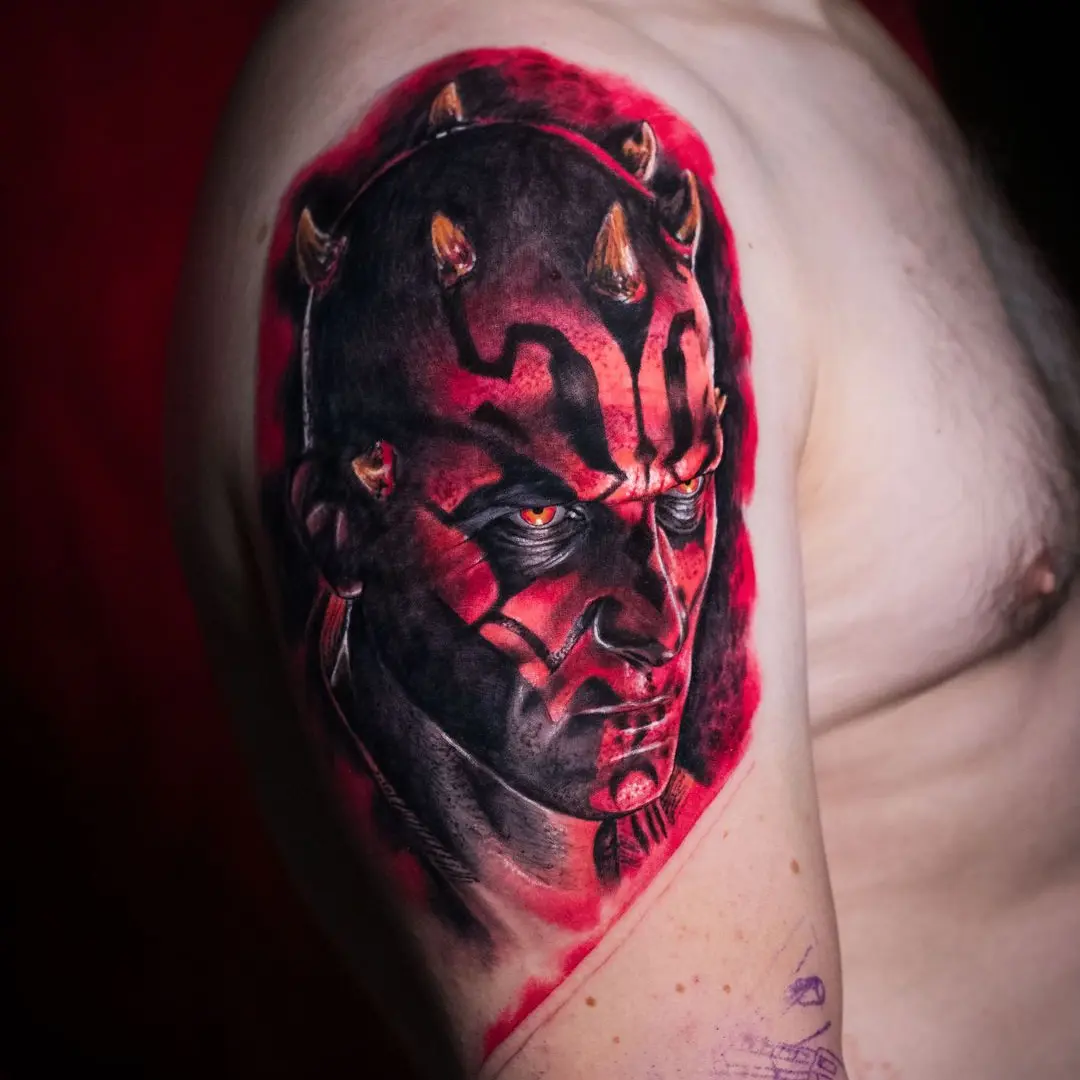 Kolorowy tatuaż Darth Maul - zrobiony w Szczecinie