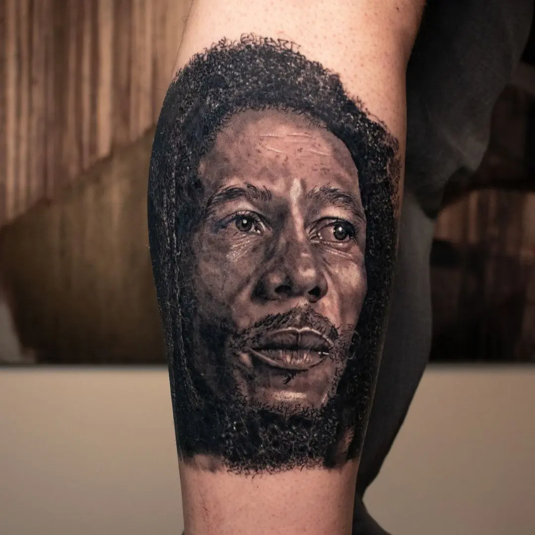 Portret Boba Marleya na nodze - zrobiony w Black Skulls Crew