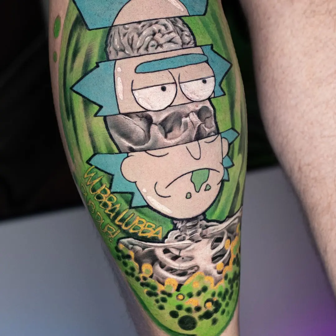 Kolorowy tatuaż Rick and Morty - zrobiony w Szczecinie
